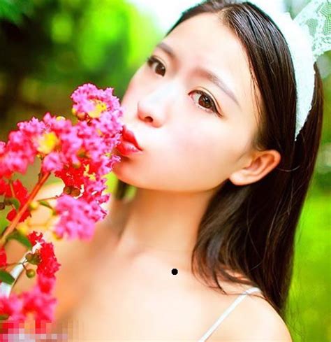 锁骨长痣有什么寓意_锁骨长痣有什么说法,第7张 锁骨长痣有什么寓意_锁骨长痣有什么说法,第7张